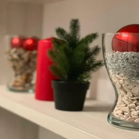 Luxury House شقة *